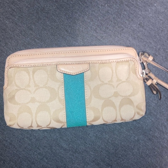 Vintage coach wallet - Picture 1 of 3